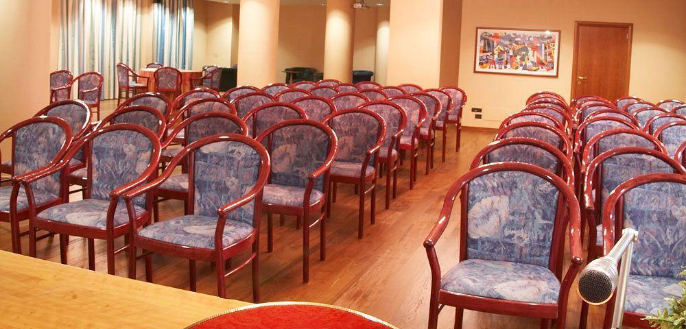 Hotel Svevo Gioia Del Colle Dış mekan fotoğraf